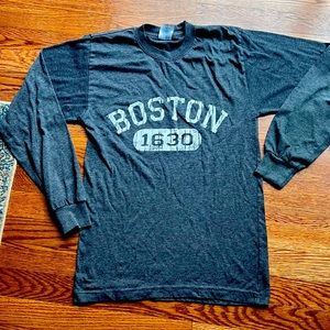 BOSTON Local Pride Men’s Long Gray Sleeve Tee Shirt - Sz Small Good Condition